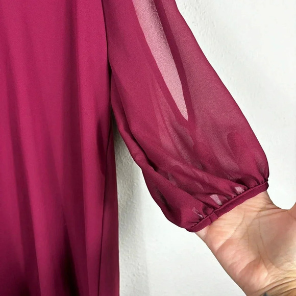 Lulus Shifting Dears Wine Red Long Sleeve Open Shoulder V-neck Dress size S - Picture 11 of 14